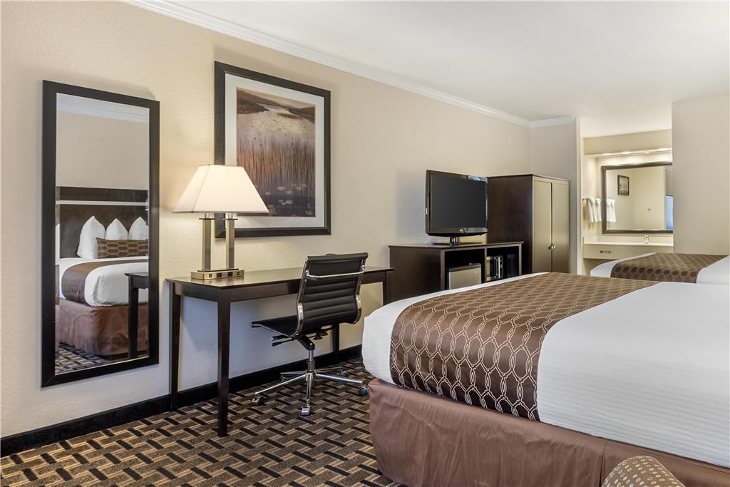 Best Western Plus Inn of Hayward - photo 24