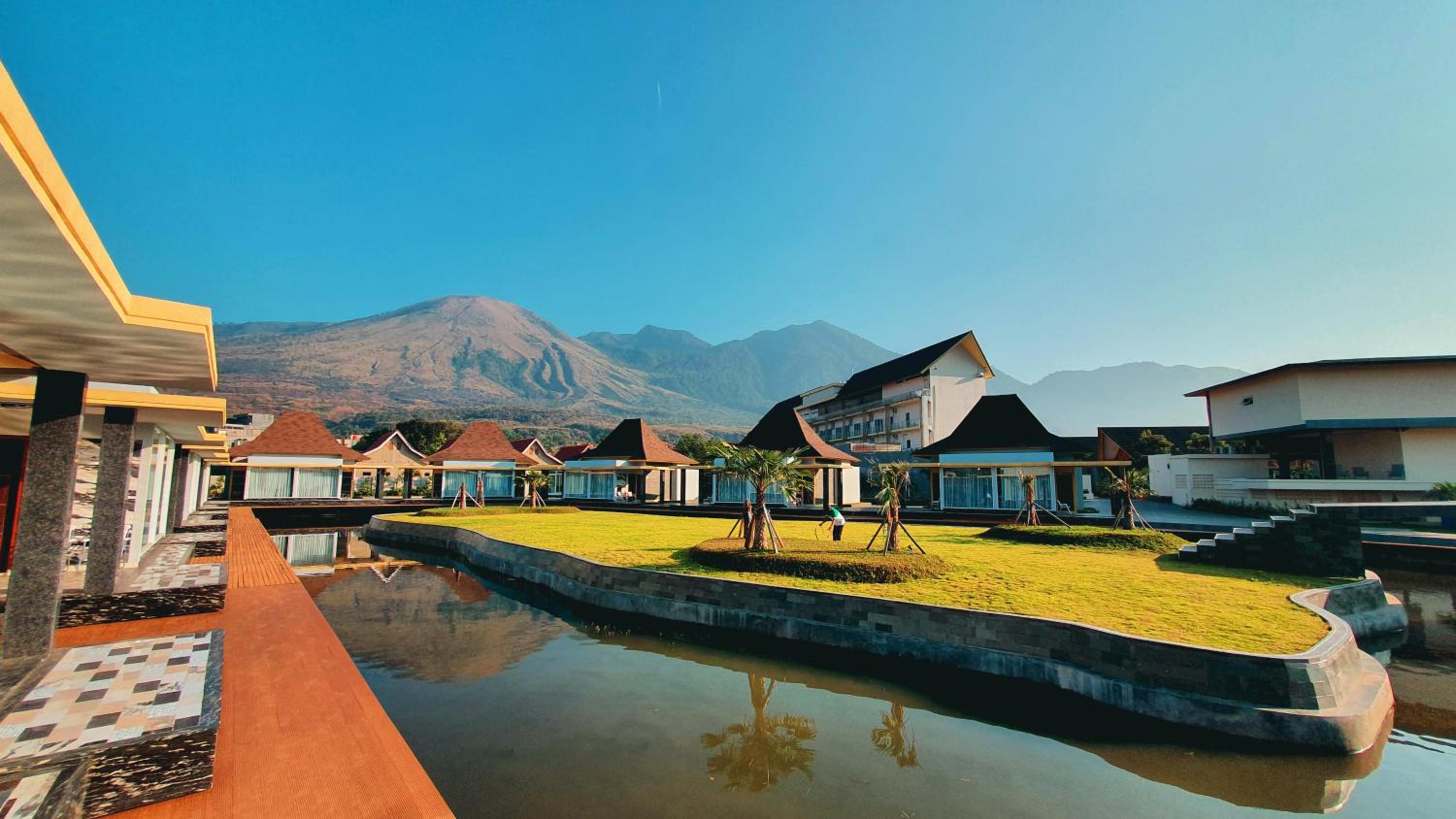 Cahaya Villa Hotel Garut in Garut, Indonesia
