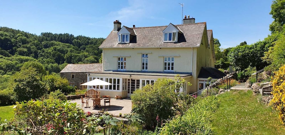 Eastwrey Barton Country House — 5-Star Luxury Hotel in Newton Abbot, United Kingdom