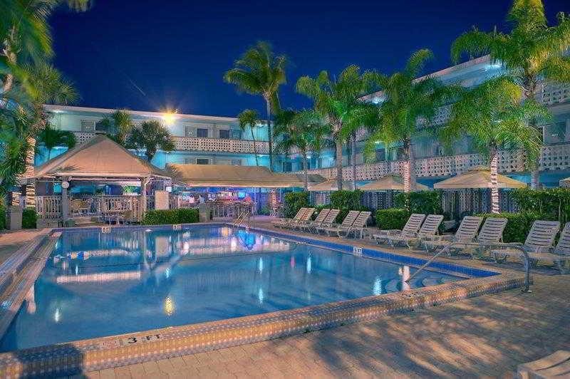 Ramada By Wyndham Fort Lauderdale Oakland Park - photo 3