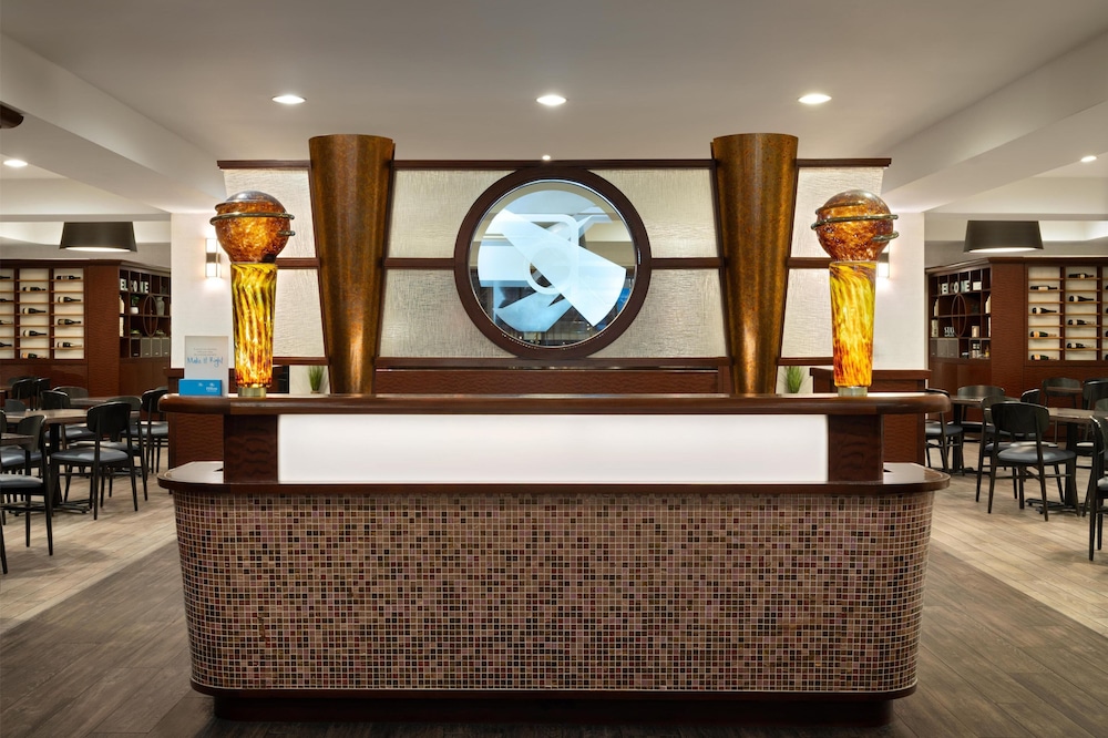 Hilton Chicago O'Hare Airport - photo 57