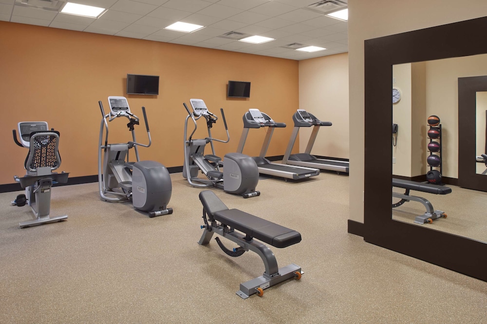 Hilton Garden Inn Akron - photo 23