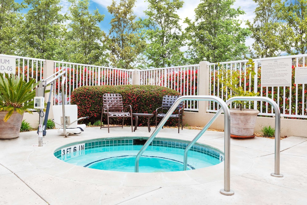 Hilton Garden Inn Folsom - photo 37