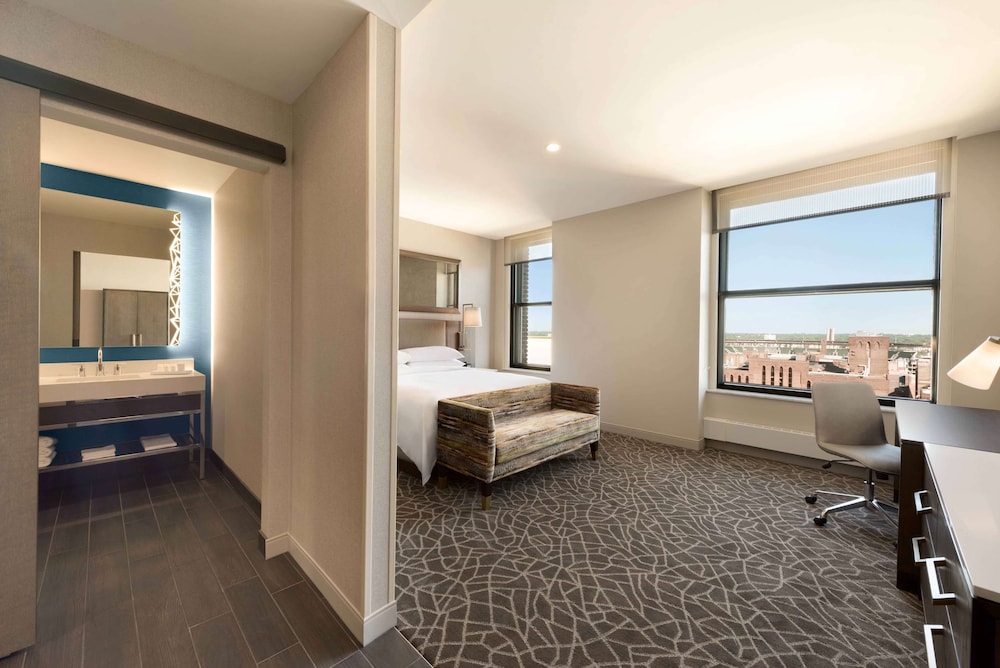 Embassy Suites by Hilton Minneapolis Downtown - photo 14