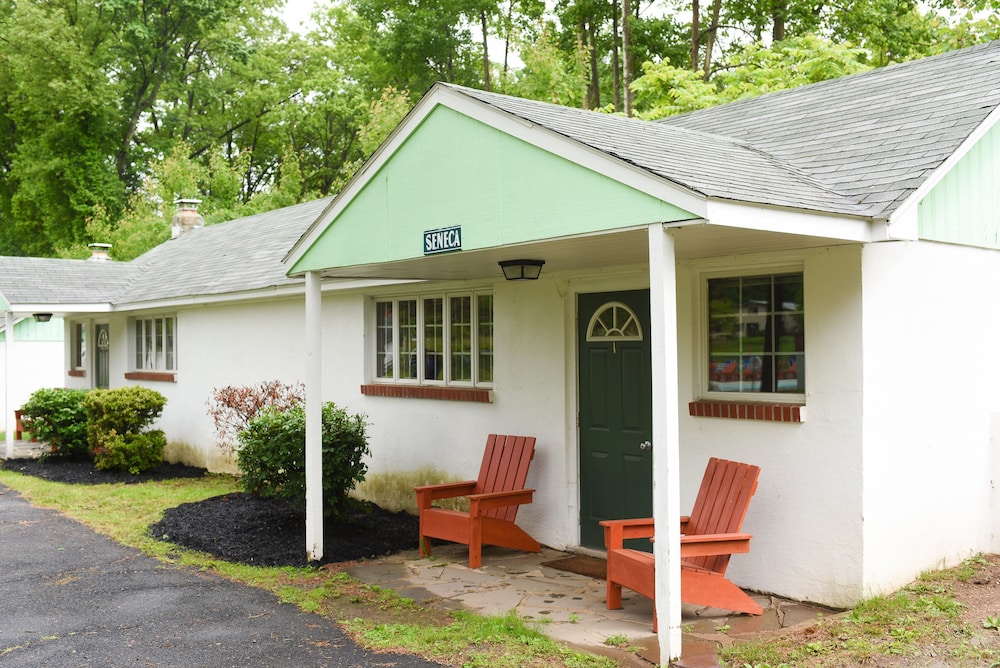 Chestnut Grove Resort - photo 58
