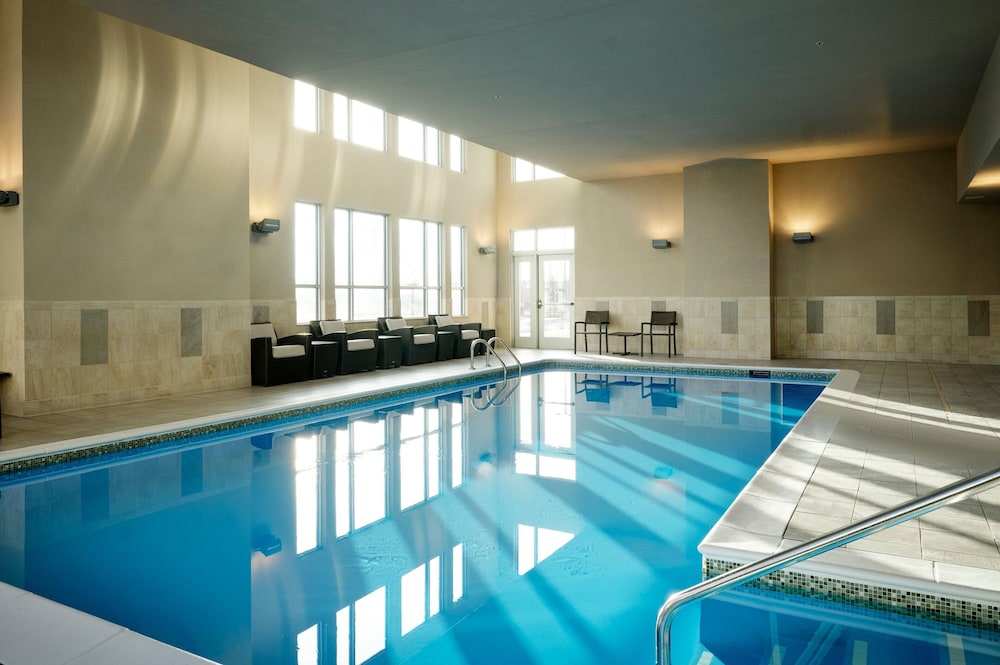 Residence Inn by Marriott Grand Rapids Airport - photo 18