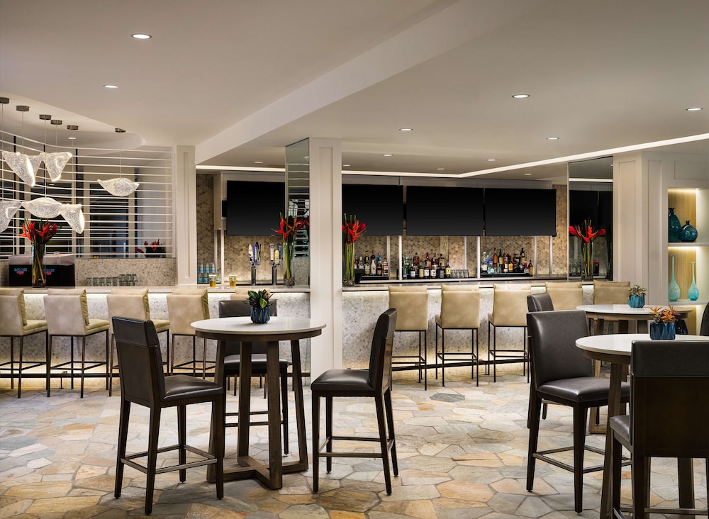 Hilton Garden Inn Cocoa Beach Oceanfront - photo 33