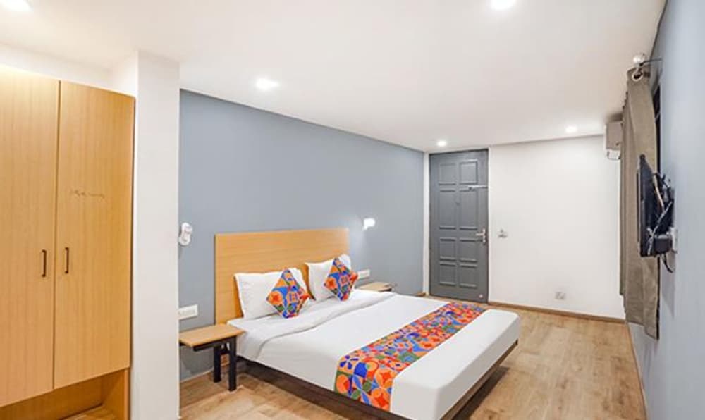 FabHotel Noida Grand - last minute hotel in Noida