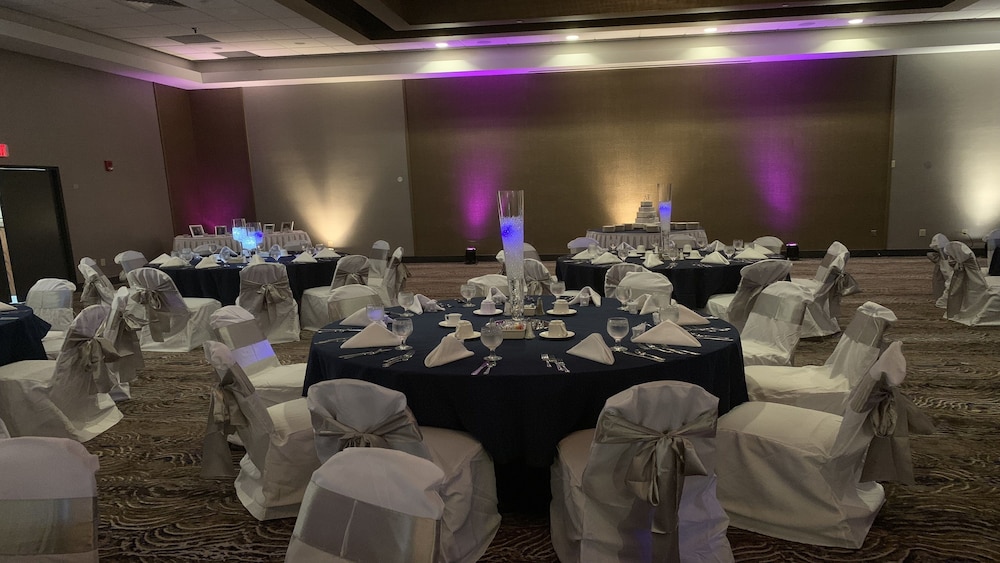 Holiday Inn Roanoke Airport Conference CTR by IHG - photo 40
