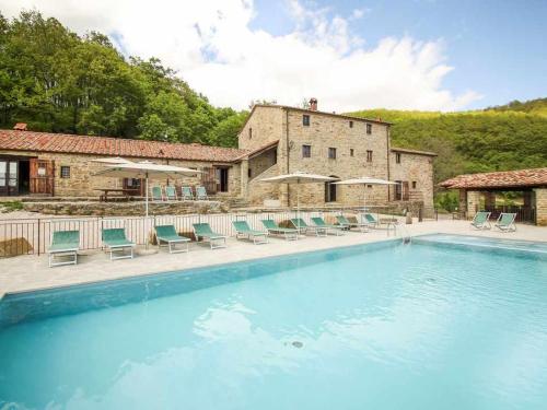 Villa Santarsa con piscina privata — 4-Star Luxury Hotel in Sansepolcro, Italy