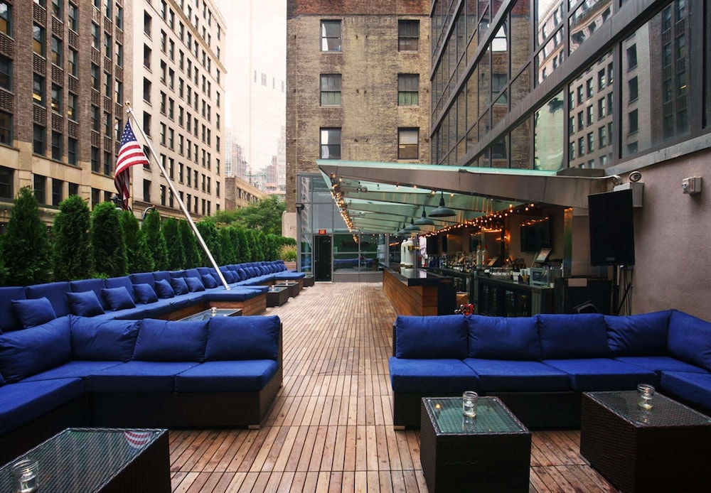 Hilton Garden Inn New York Midtown Park Ave - photo 39