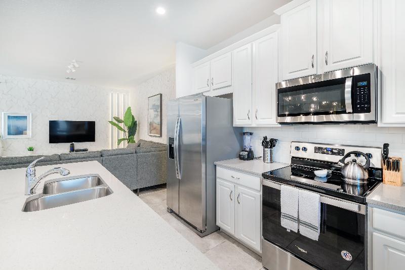 Solara Resort Homes and Townhomes - photo 22