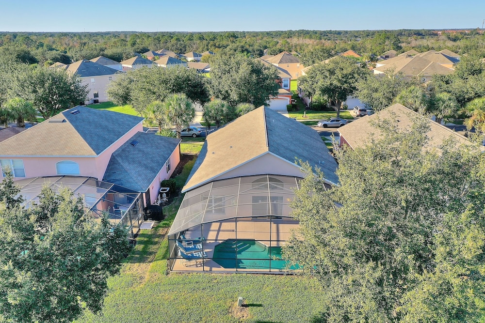 Emerald Island Resort Private Pool Games Rm 823 4 Bedroom Villa Kissimmee - photo 41