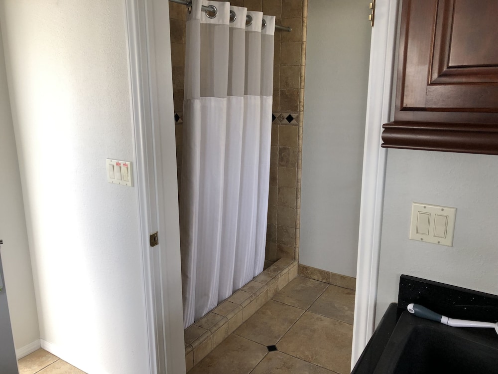 Seacrest Inn - photo 123