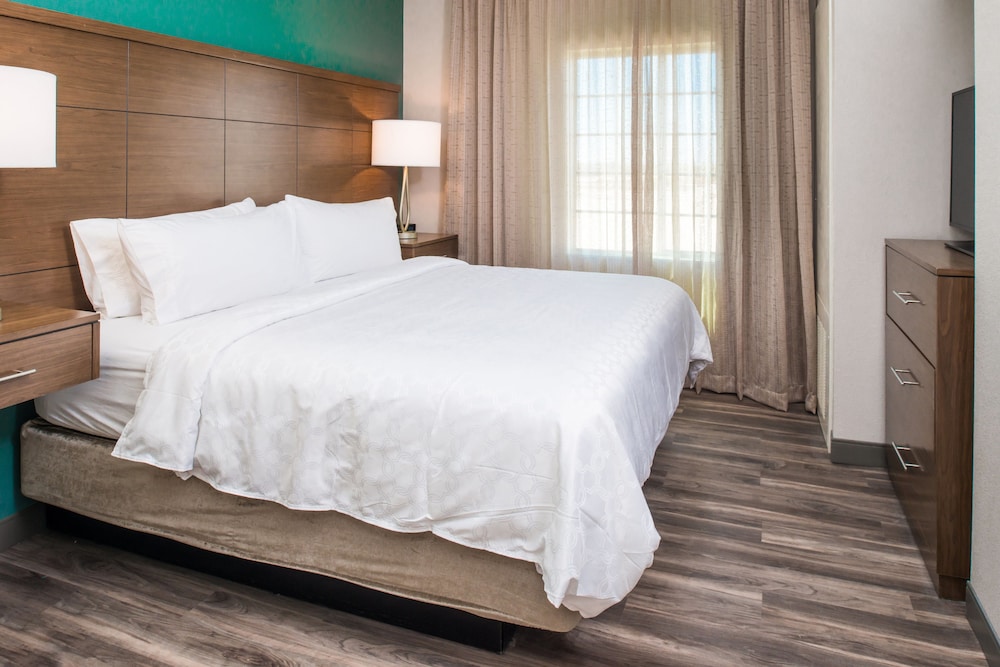 Staybridge Suites Pecos by IHG - photo 5