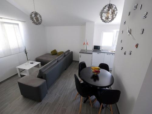 Apartments Maza One Bedroom Apartment Antonio — 4-Star Luxury Hotel in Zadar, Croatia