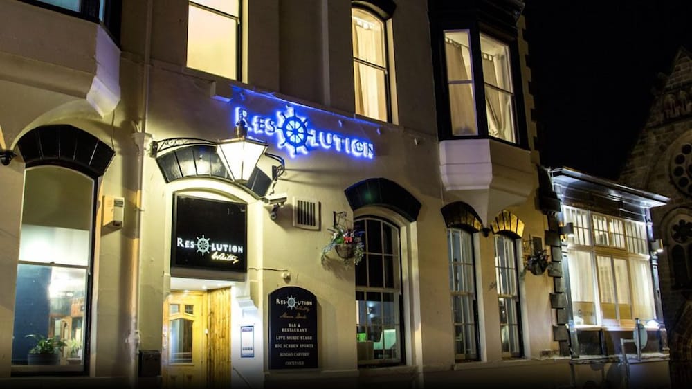 The Resolution Hotel - carbon neutral hotel in Whitby