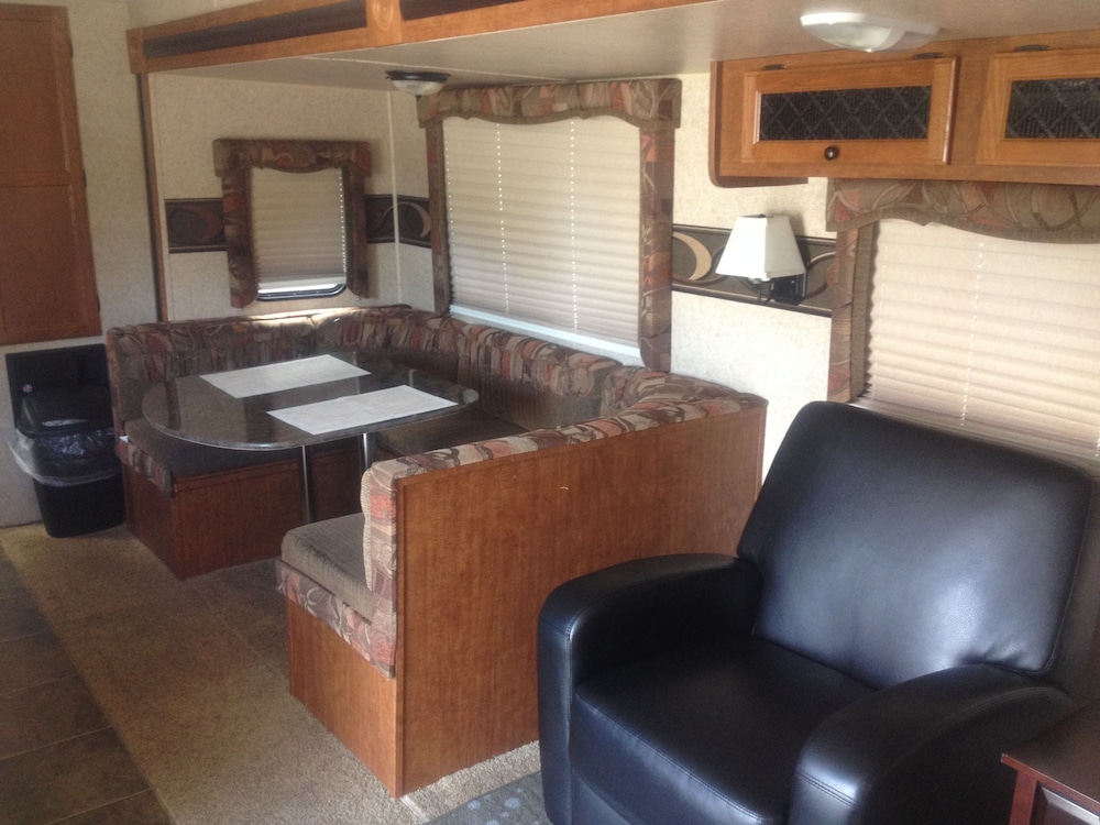 Winter Quarters Encore Manatee RV Resort - photo 10