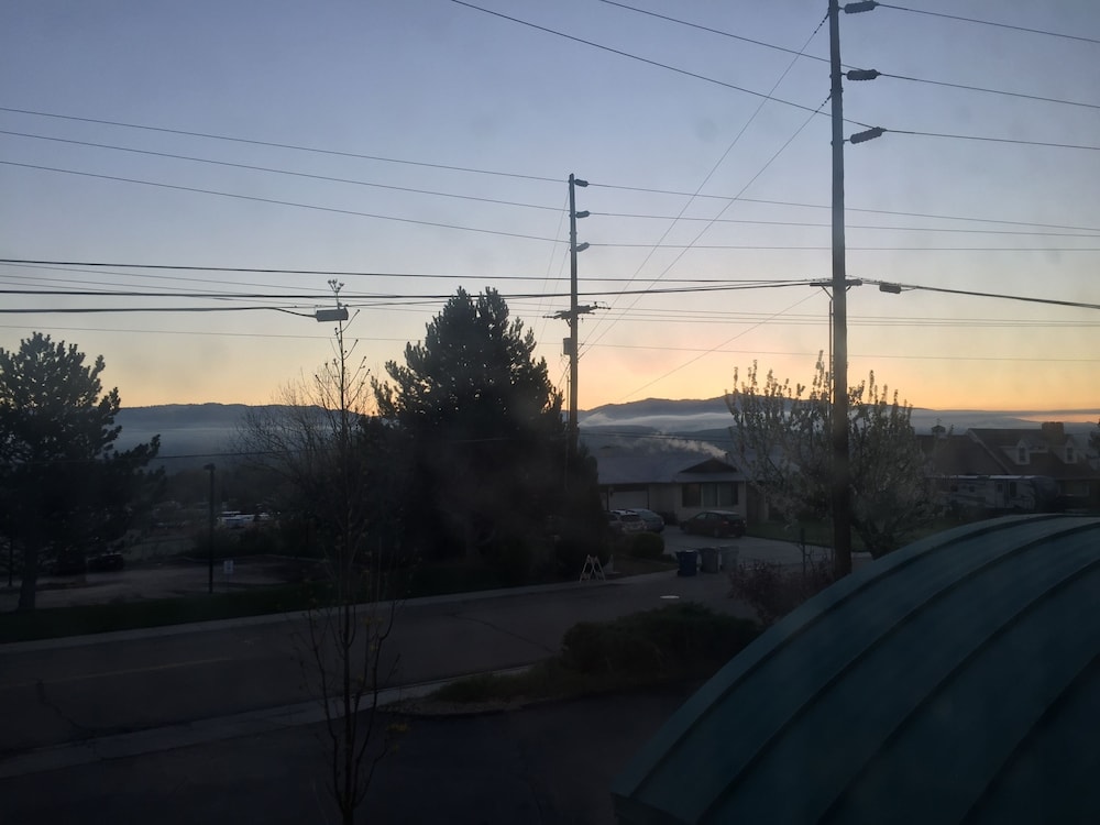 Americas Best Value Inn & Suites Boise - photo 33