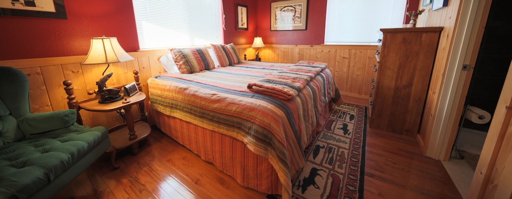 Sea Parrot Inn - photo 12