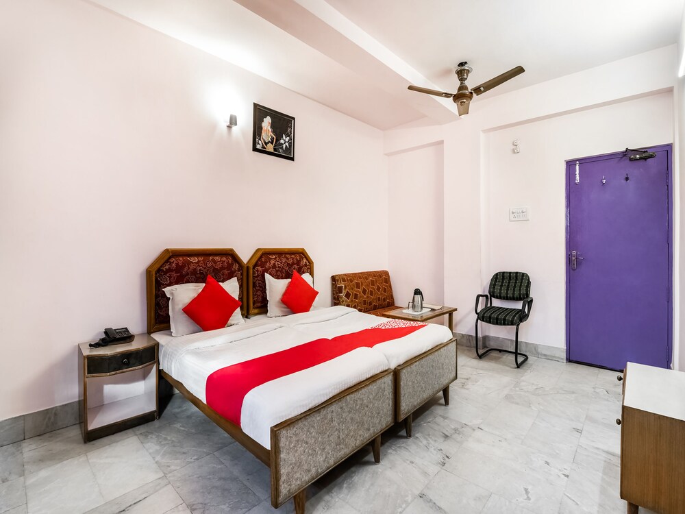 Oyo 11732 Maharaja Inn — Patna