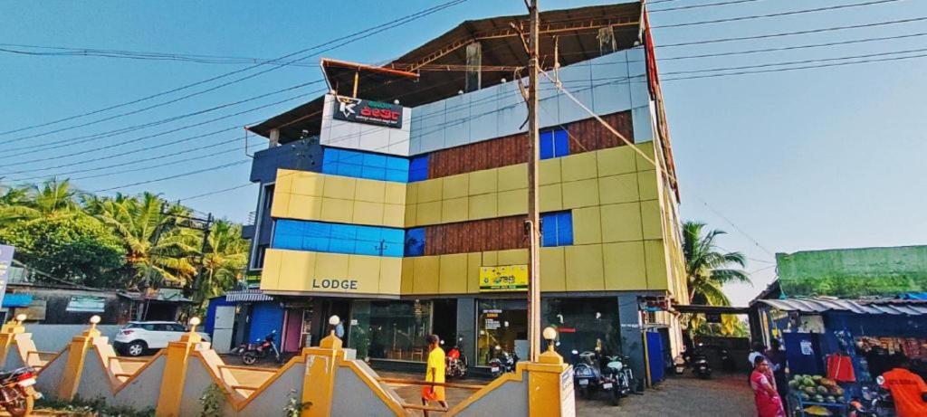Hotel Keerthi — hotel in Kumta