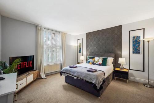 3 Bedroom Townhouse on Harrogate's Famous stray