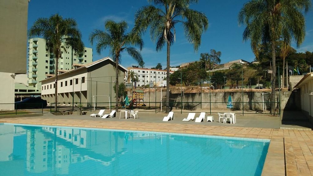 Hotel Santiago — hotel in Aguas De Lindoia