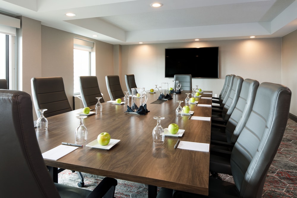 Crowne Plaza Memphis Downtown by IHG - photo 54