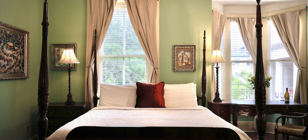 Foley House Inn - photo 41