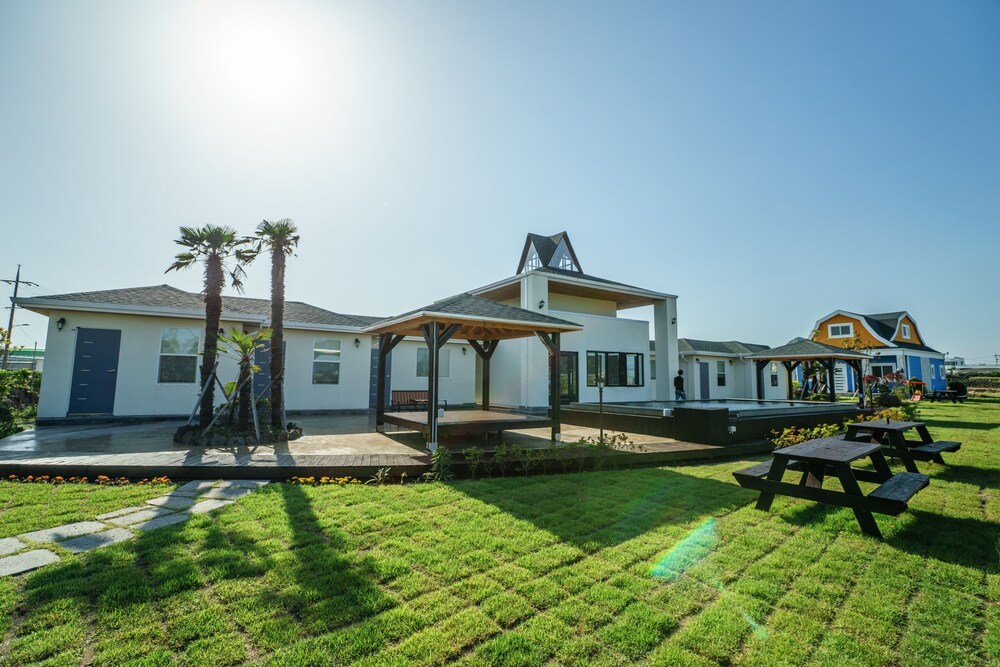 Monteview Stay - last minute hotel in Seogwipo