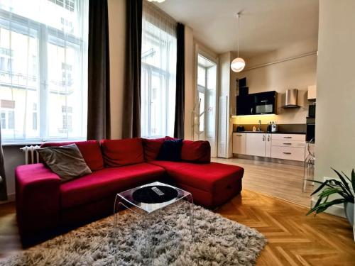 Luxury apartment near Astoria with AC — 4-Star Luxury Hotel in Budapest, Hungary