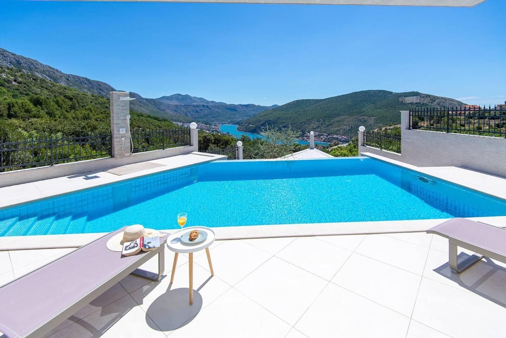 Beautiful 1 bed Apartment in Pobrezje dubrovnik