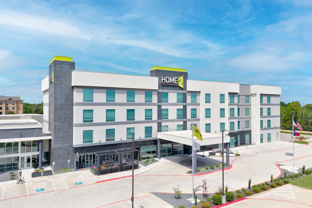 Home2 Suites by Hilton Paris in Paris, United States