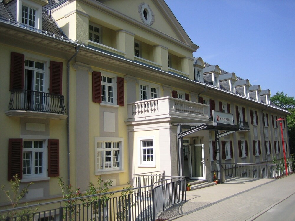 Sante Royale Hotel & Gesundheitsresort — 4-Star Luxury Hotel in Bad Brambach, Germany