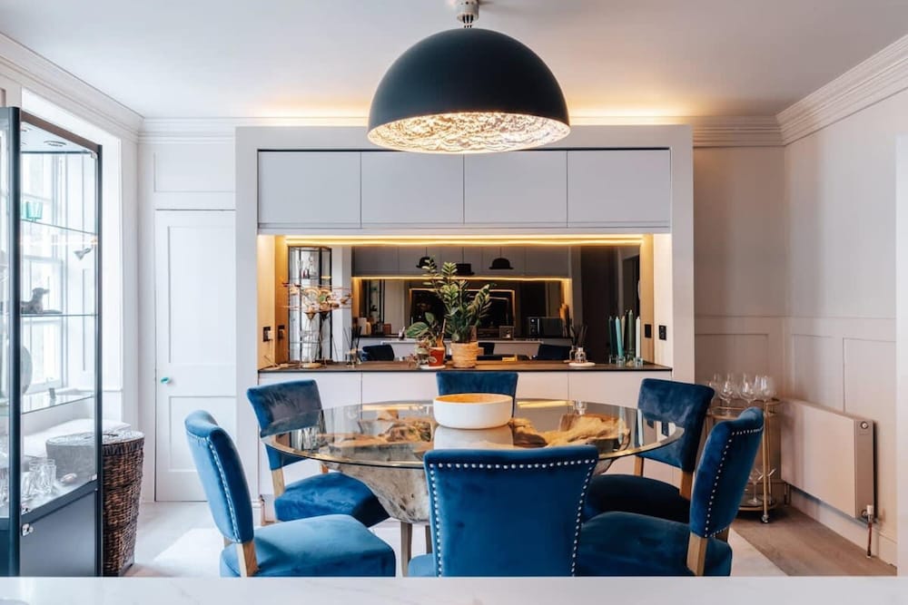 Stunning central Bath Apartment — 4-Star Luxury Hotel in Bath, United Kingdom