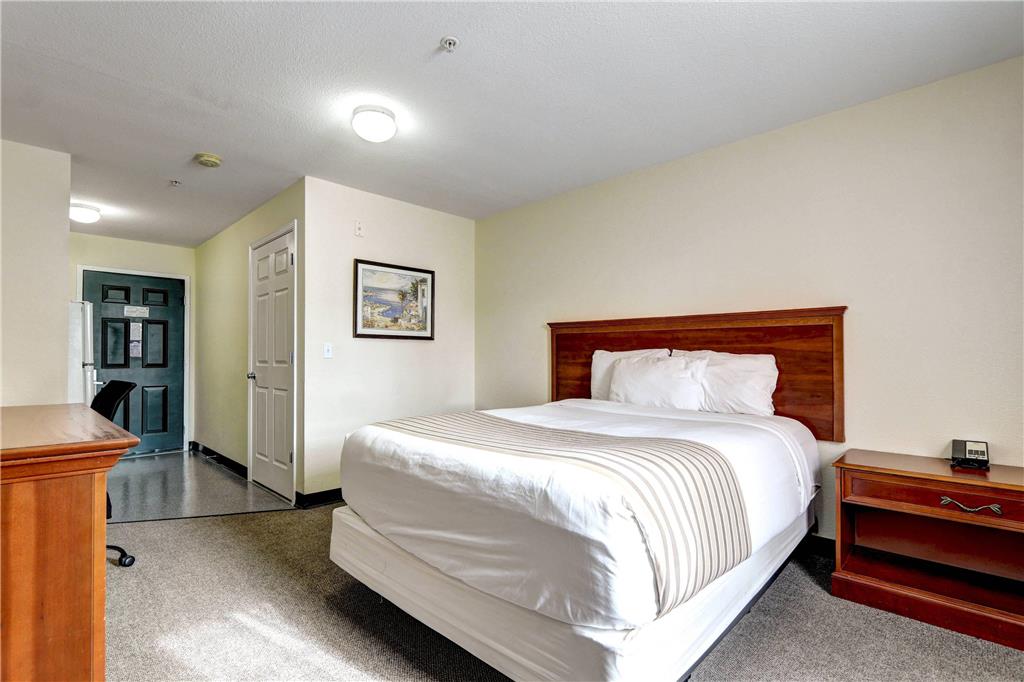 Suburban Studios Westminster Denver North - photo 25