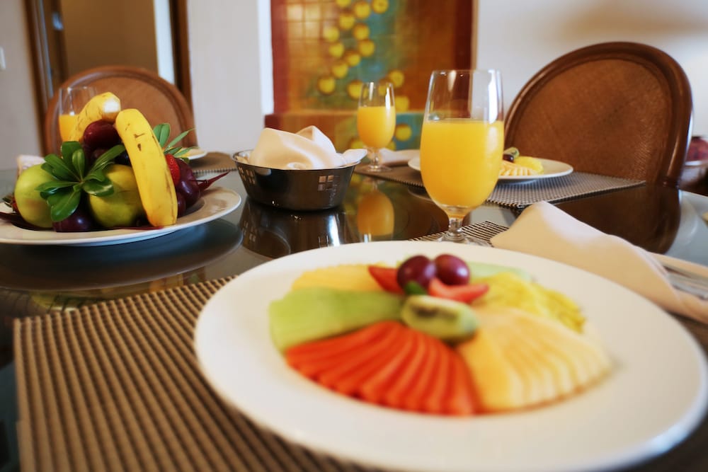 Room Service - Dining