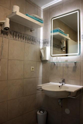 Hotel De Hoefpoort — Gemert — photo 2