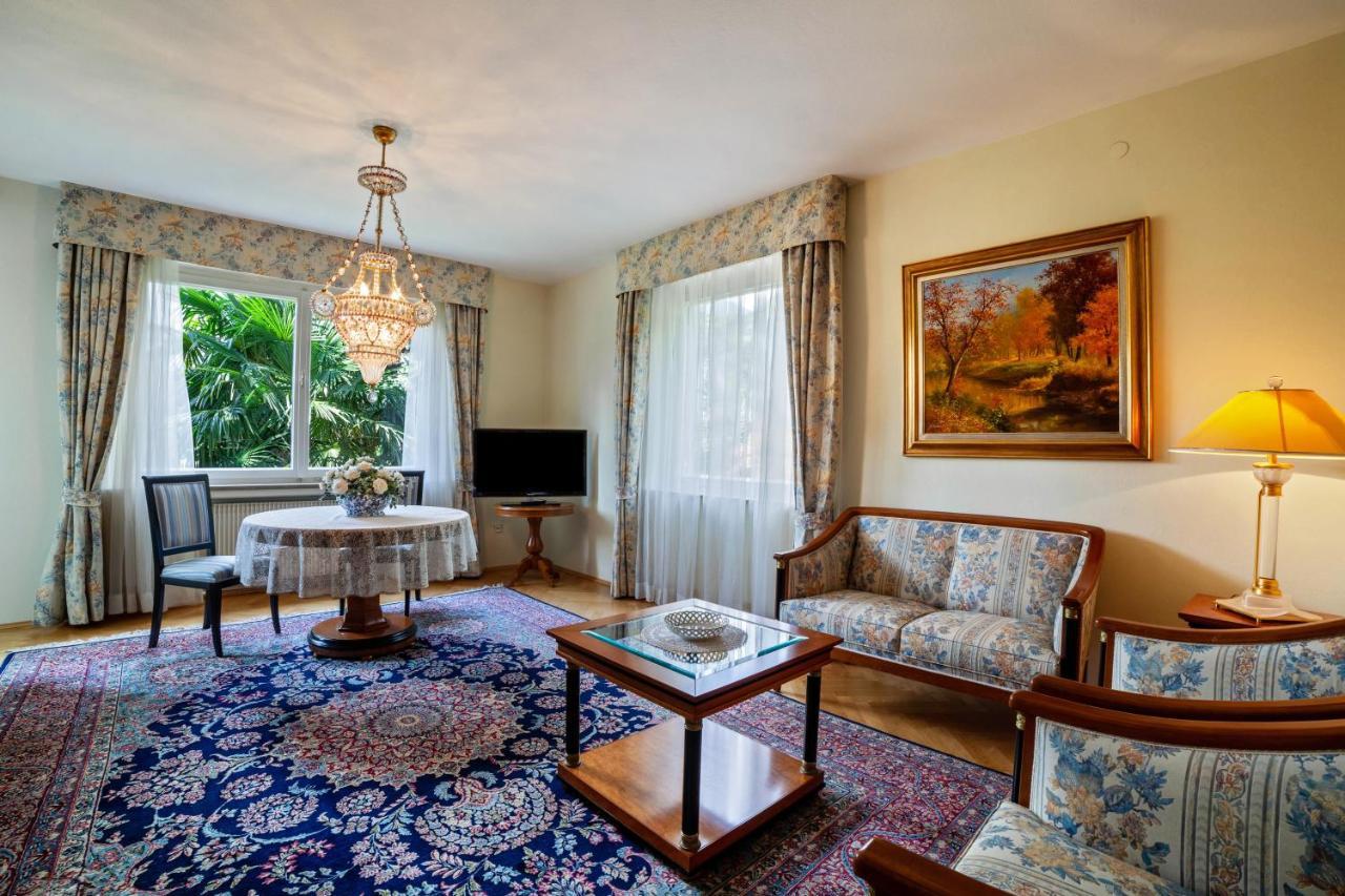 Villa Coris Ferienwohnung Magnolia — 4-Star Luxury Hotel in Merano, Italy