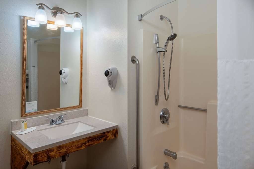 Super 8 by Wyndham Livingston Yellowstone - photo 25
