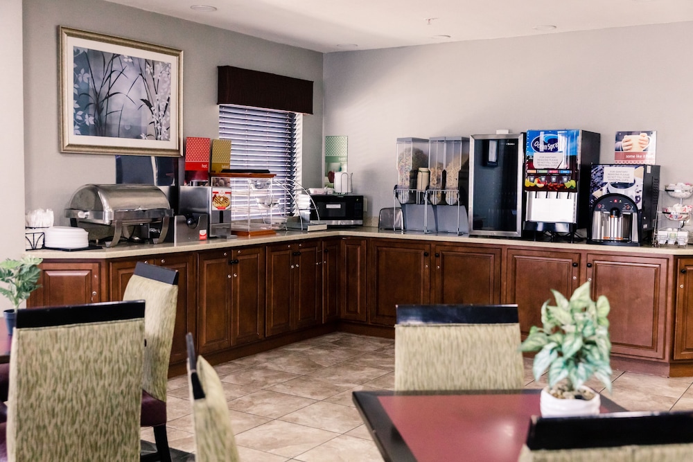 Carpenter Street Hotel - photo 17