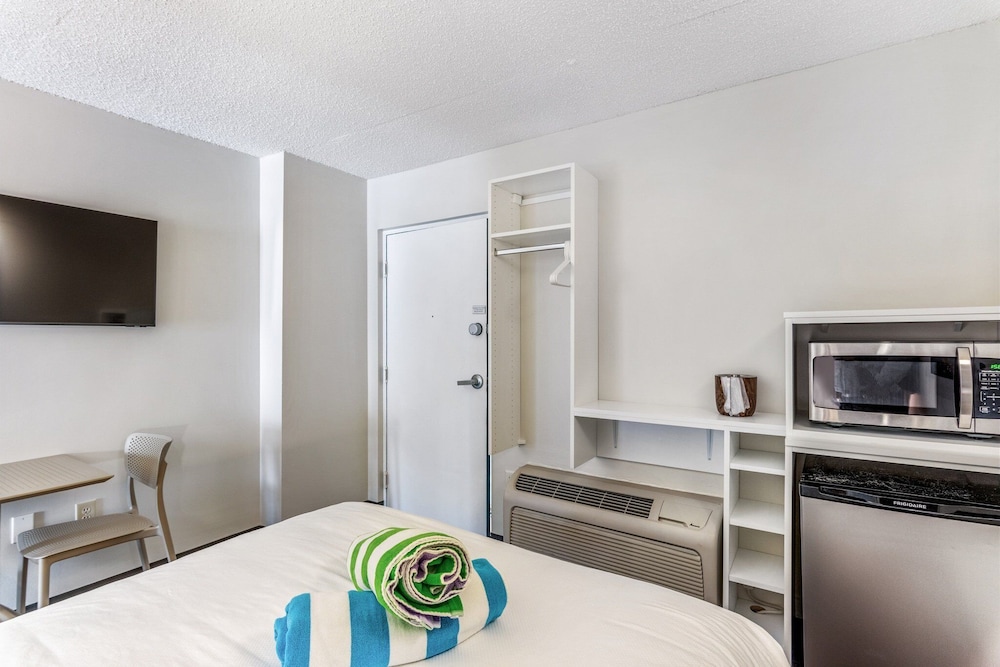 Cape Suites Motel - photo 29
