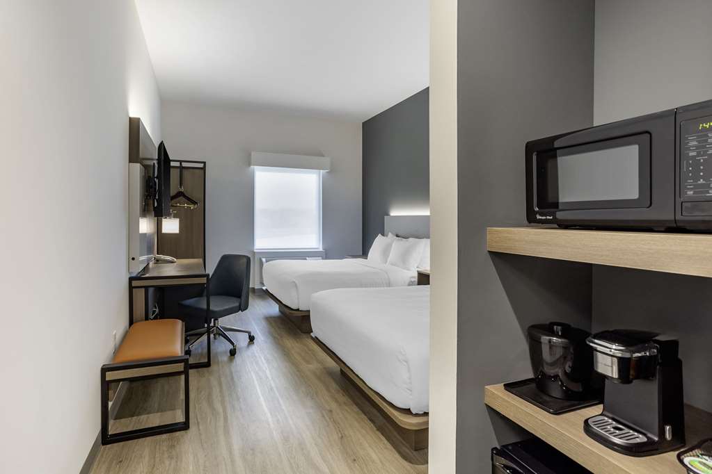 Comfort Inn & Suites Newark Liberty International Airport - photo 19