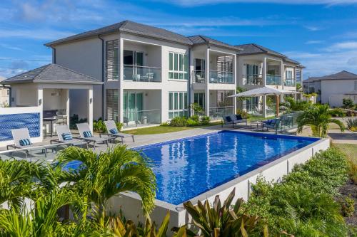 Blue Lace Condo Suite Grenada — 4-Star Luxury Hotel in Saint George's, Grenada