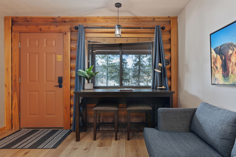 Duck Creek Village Inn - photo 120