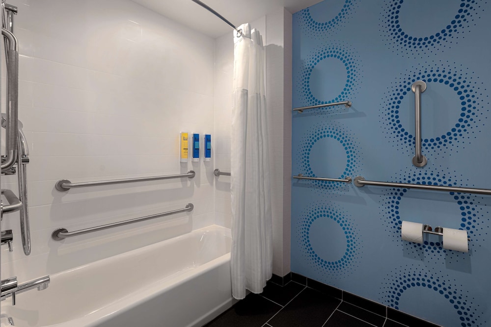 Tru By Hilton Atlanta Galleria Ballpark - photo 19