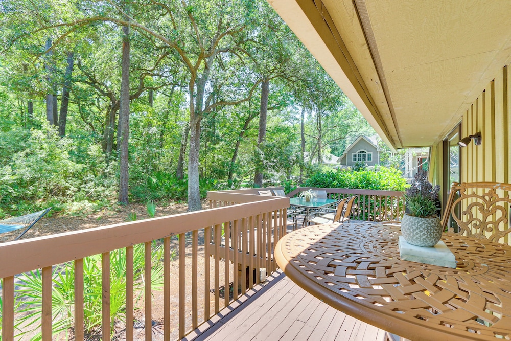 1 Mi To Harbour Town Sea Pines Resort Home - photo 11