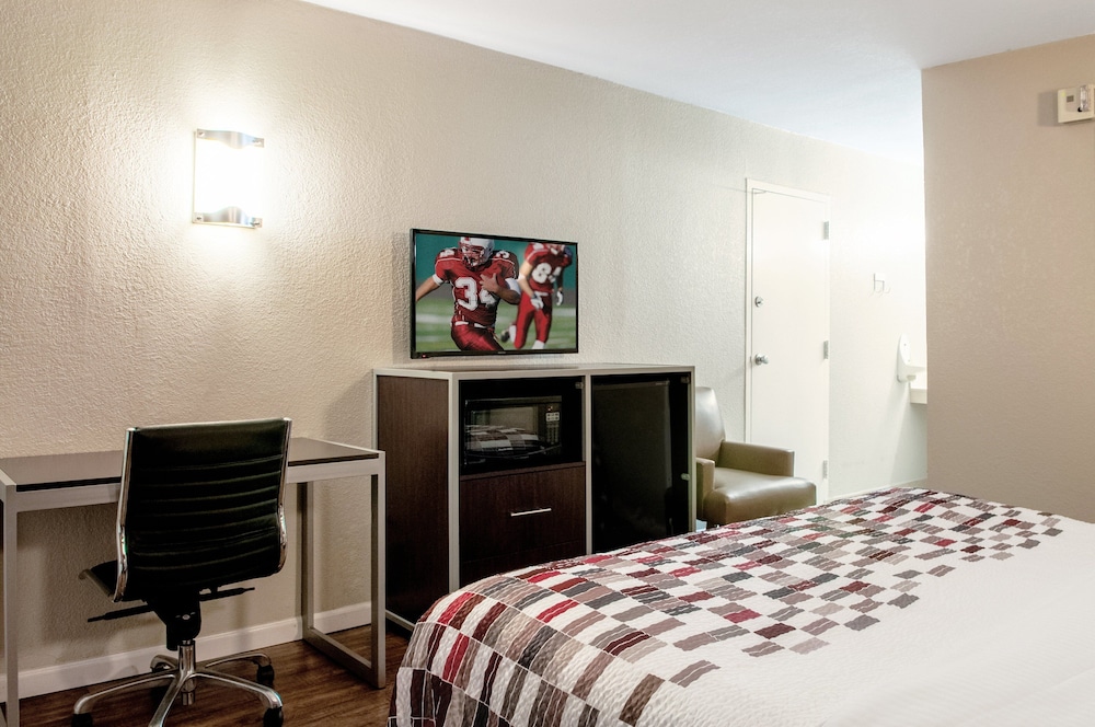 Red Roof Inn Slidell - photo 9