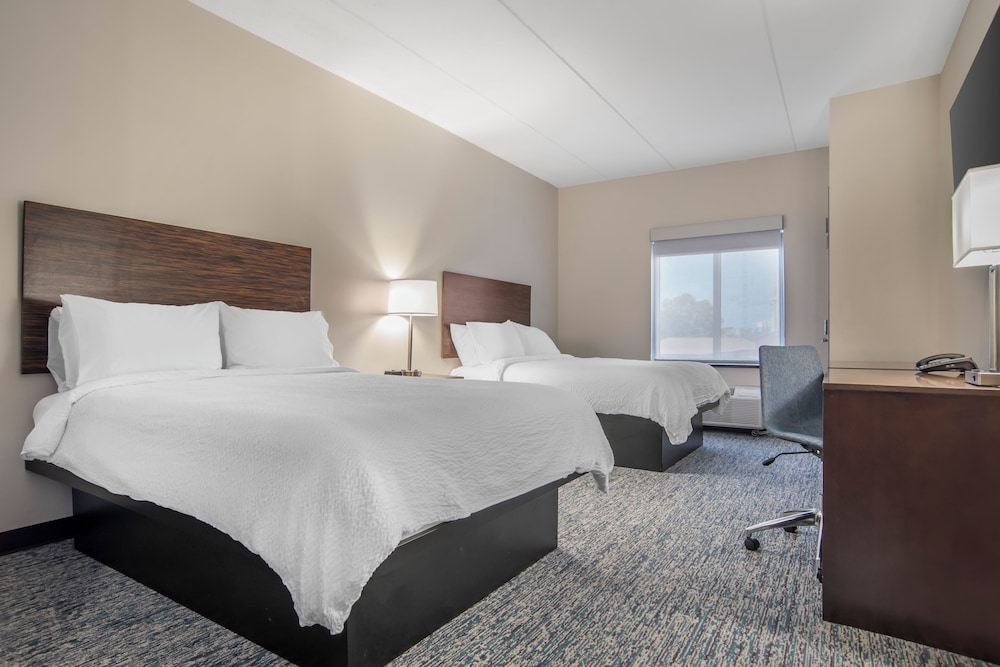 Garner Hotel Panama City Beach Northeast by IHG - photo 11